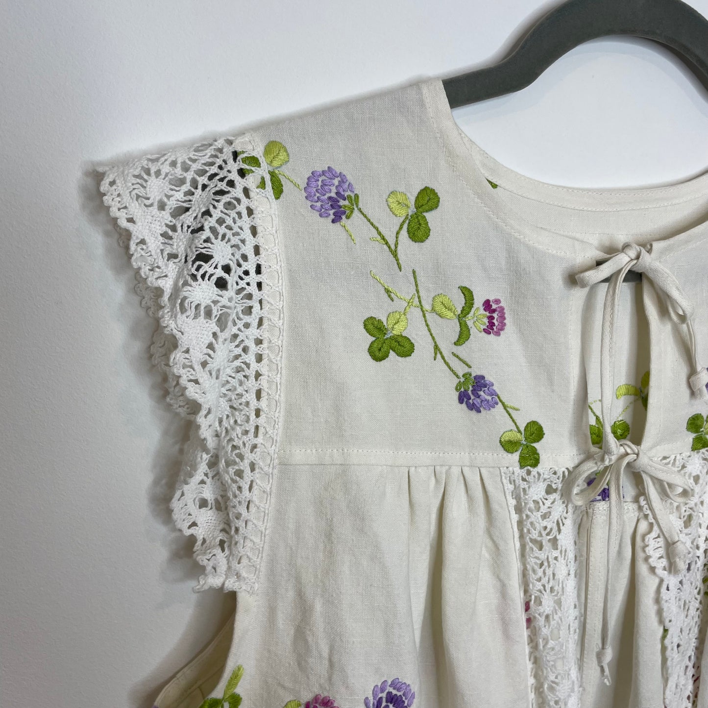Clover Tie Vest S-XL