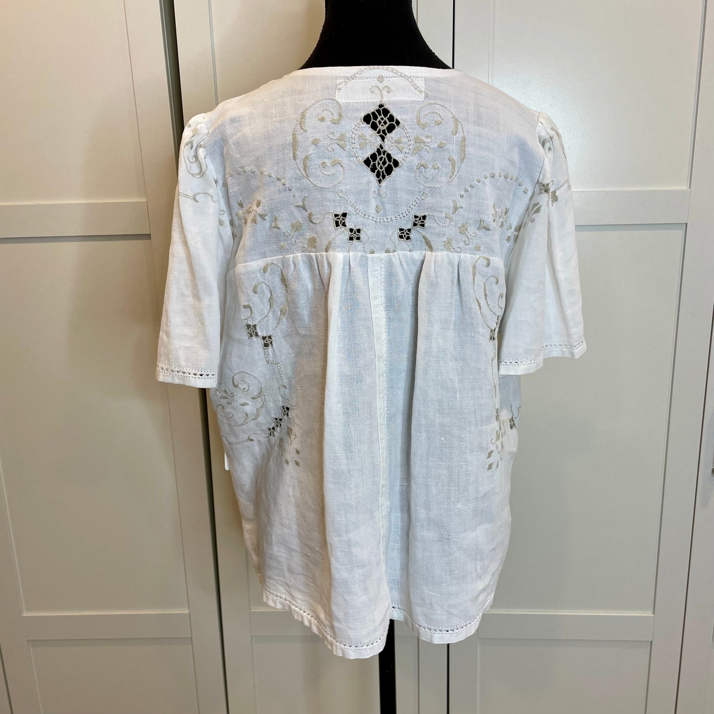 Embroidered boho top (L-XL)