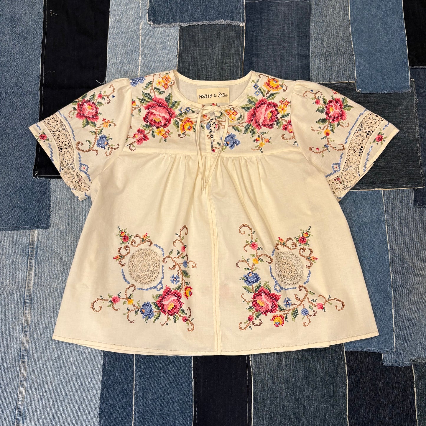 Embroidered Short Sleeve (L-XL)