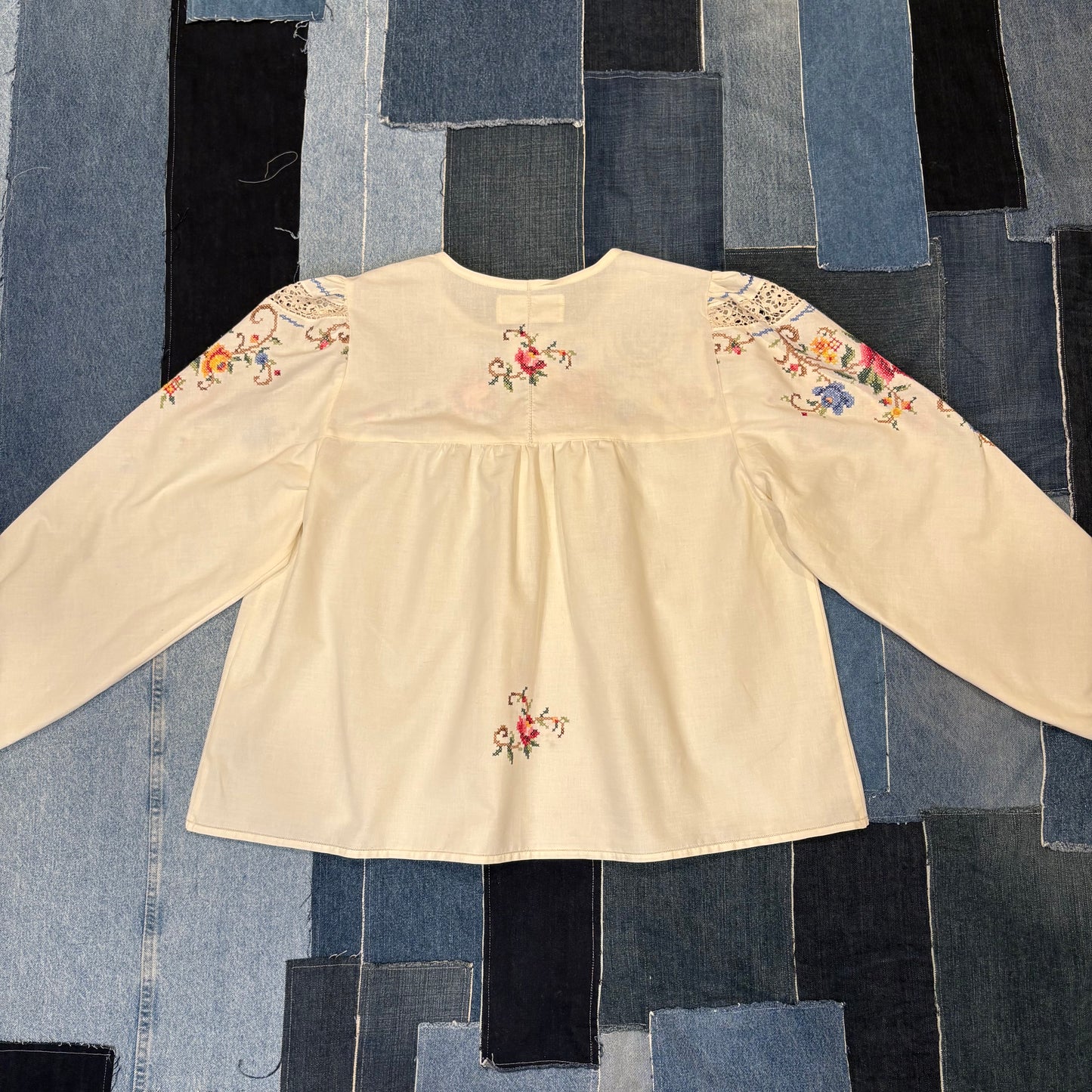 Embroidered Long Sleeve (L-XL)